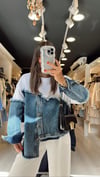 Beyaz Jean Detaylı Düğmeli Sweat