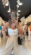 Beyaz Kahve Dikişli Arka Lastikli Bluz