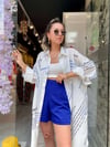 Beyaz Mavi Yazılı Oversize Gömlek