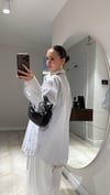 Beyaz Siyah İnce Çizgili Oversize Gömlek 