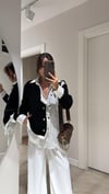 Beyaz Siyah Gömlek Detaylı Tasarım Hırka 