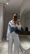Buz Mavi Ön Fermuarlı Gömlek Detaylı Jean Bluz