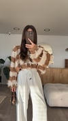 Camel Taş Çizgili Püskül Detaylı Crop Kazak 