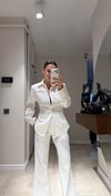 Ekru Belden Oturtma Gömlek Pantolon Takım