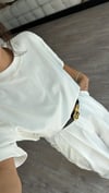 Ekru Dekoratif Dikişli Bisiklet Yaka Dilvin Tshirt