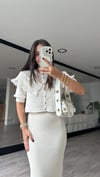 Ekru Fırfırlı Triko Hırka