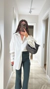 Ekru Gizli Düğme Detaylı Oversize Gömlek