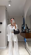 Ekru Kendinden Çizgili Oversize Düğmeli Gömlek 