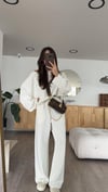 Ekru Kesik Detaylı Marka Model Modal Takım