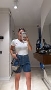 Ekru Kırmızı Nakışlı Basic Tişört