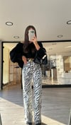 Ekru Siyah Zebra Desen Marka Model Straight Fit Jean