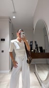Ekru Yaka Düğmeli Vatkalı Kısa Tişört