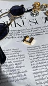Gold Kare Kıkırdak Küpe