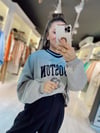 Gri Boston İşlemeli Sweat