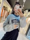 Gri Boston İşlemeli Sweat
