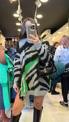 Gri Neon Yeşil Zebra Desenli Püsküllü Kazak