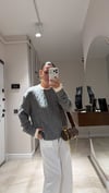 Gri Yaka Yırtıklı Örgü Triko Kazak 