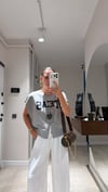 Gri Yazı Detaylı Sıfır Kol Sweat