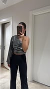 Gümüş Tek Kol Yan Büzgülü Crop Bluz