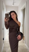 Kahve Asimetrik Yaka Tül Midi Boy Elbise
