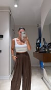 Kahve Dikiş Detaylı Taşlı Pantolon