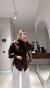 Kahve Hakim Yaka Kemerli Gömlek