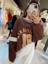 Kahve Triko Yaka California Baskılı Sweat 