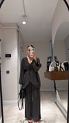 Kahve V Yaka Düğmeli Pantolon Takım