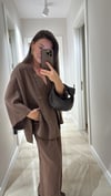 Kahve V Yaka Tek Düğmeli Bluz 