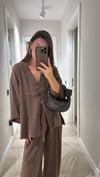 Kahve V Yaka Tek Düğmeli Bluz 