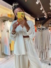 Kırık Beyaz Oversize Gömlek 