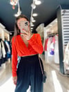 Kırmızı Renk V Yaka Önü Lastikli Bluz  