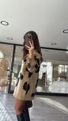 Koyu Bej Leopar Desen Oversize Kazak