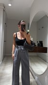 Koyu Gri Beli Lastikli Ön Dikiş Detaylı Bol Pantolon 
