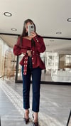 Koyu Lacivert Marka Model Kesik Paça Mom Jean