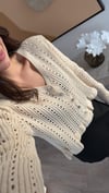 Krem Delikli Fırfırlı Triko Hırka