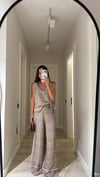 Krem Renkli Çiçekli Bağlamalı Bluz Pantolon Takım