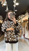 Krem Siyah Leopar Desen Balıkçı Yaka Kazak
