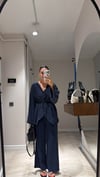 Lacivert V Yaka Düğmeli Pantolon Takım
