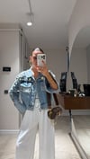 Mavi İnci Taş Detaylı Düğmeli Denim Ceket