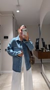 Mavi Taş Detaylı Oversize Denim Gömlek
