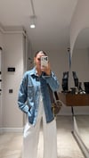 Mavi Taş Detaylı Oversize Denim Gömlek