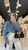 Mavi Yıkamalı Delikli Crop Kazak