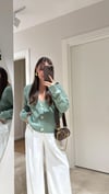 Mint Yeşili Üç Düğmeli Triko Hırka 