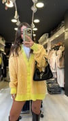Neon Sarı Pembe Düğmeli Hırka