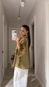 Olive Kısa Kol Oversize Tensel Gömlek