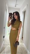 Olive Yeşili Bel Dekolteli Marka Model Elbise
