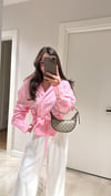 Pembe Çift Düğmeli V Yaka Marka Model Gömlek