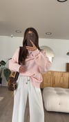 Pembe Dik Yaka Düğme Detaylı Kazak