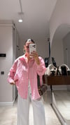 Pembe İnce Çizgili Düğmeli Gömlek